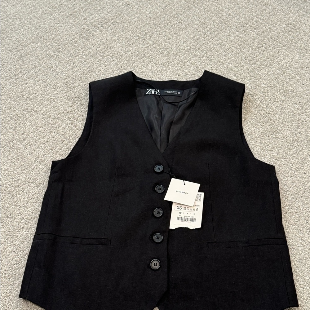 BNWT Zara Black Button-Up Vest Size XS